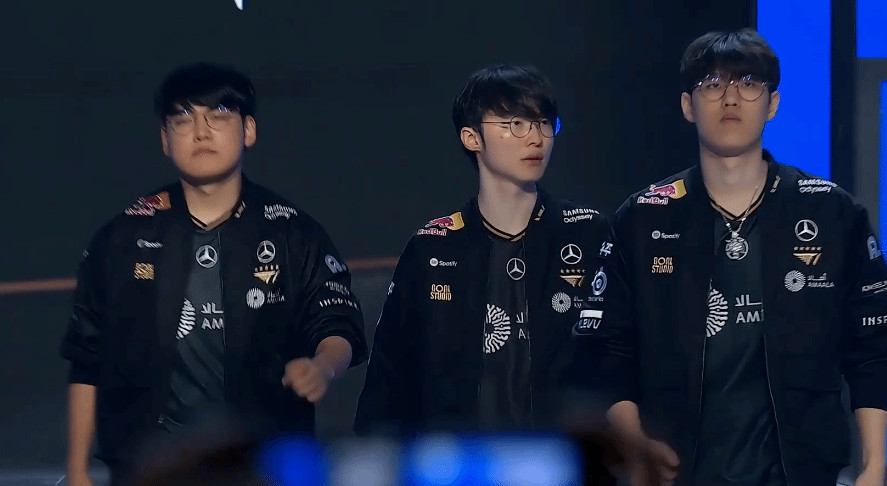 Faker谈三连冠:成功与否取决于队伍状态 需要一些运气